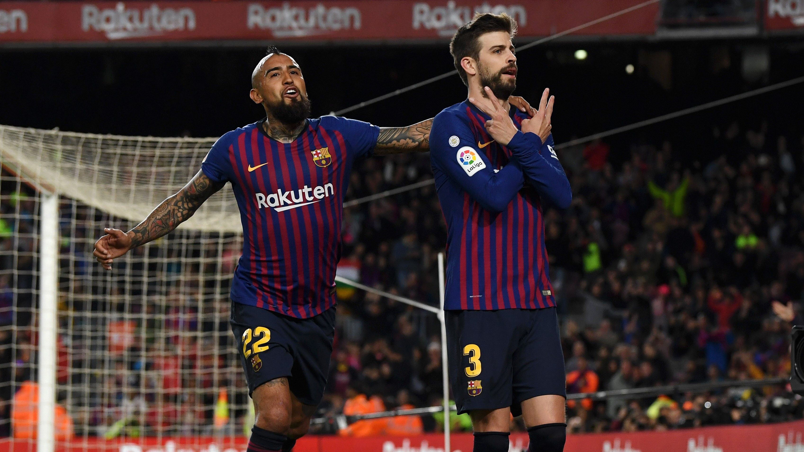 Gerard Pique Arturo Vidal Barcelona Rayo Vallecano LaLiga 09032019