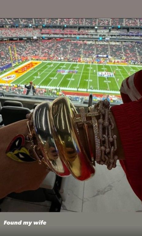 Ryan Reynolds Blake Lively Super Bowl