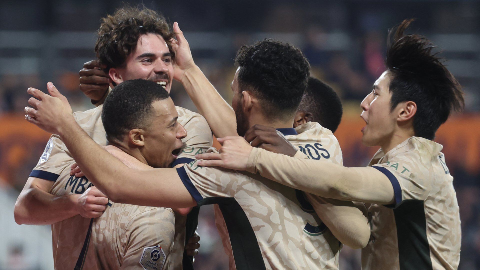 Kylian Mbappe PSG celebrate 2023-24