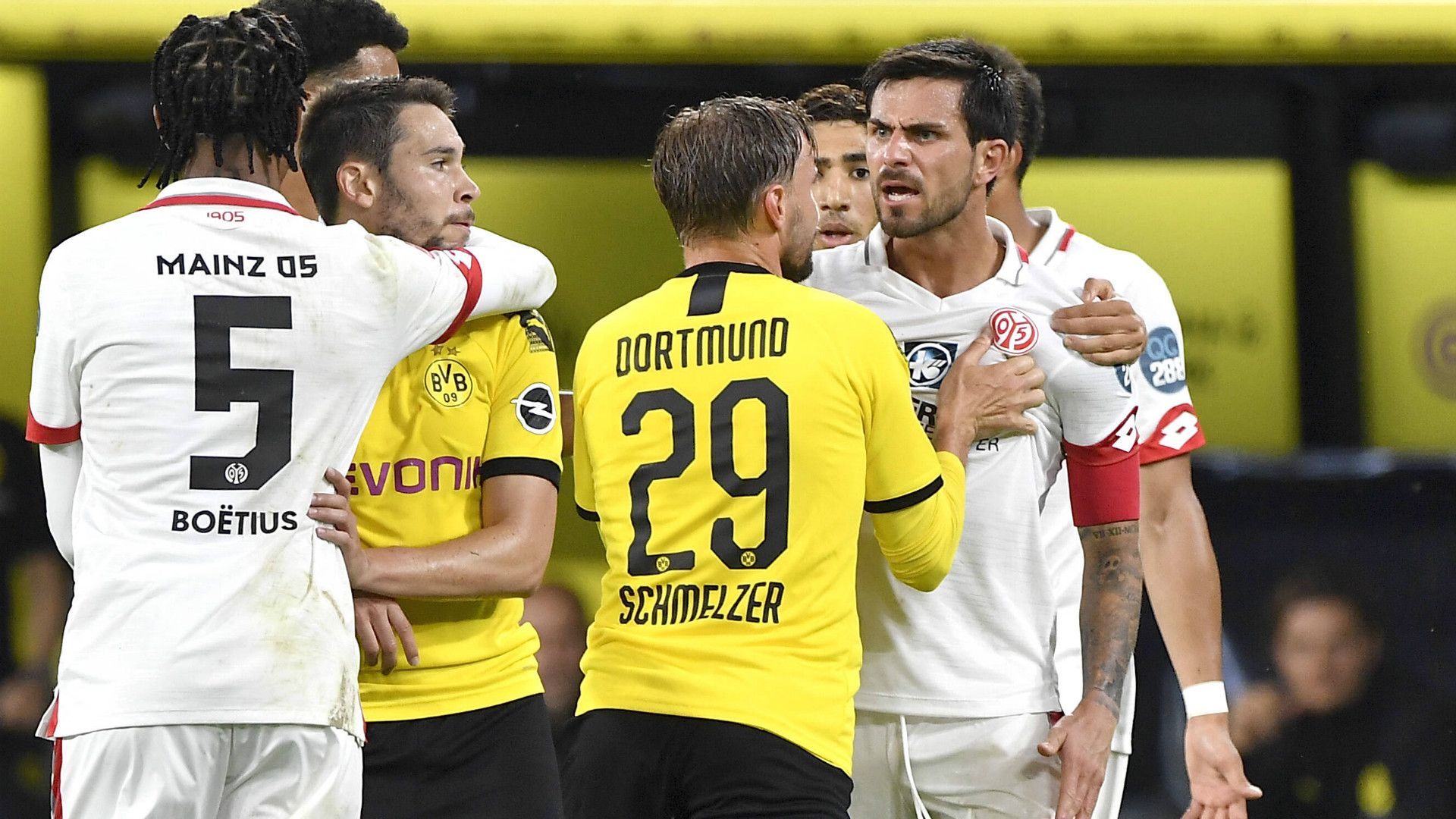 GERMANY ONLY: MARCEL SCHMELZER BORUSSIA DORTMUND GERMAN BUNDESLIGA 17062020