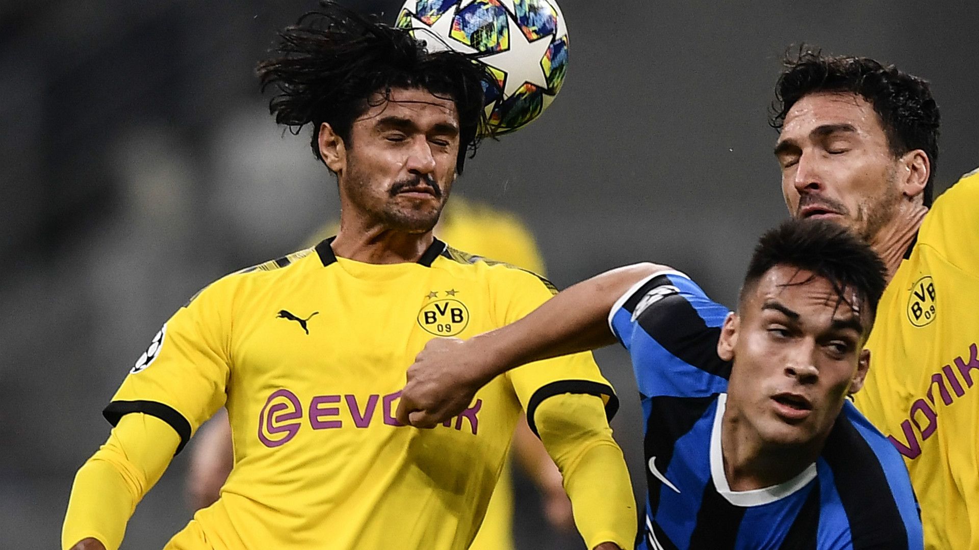 MAHMOUD DAHOUD BORUSSIA DORTMUND CHAMPIONS LEAGUE 23102019