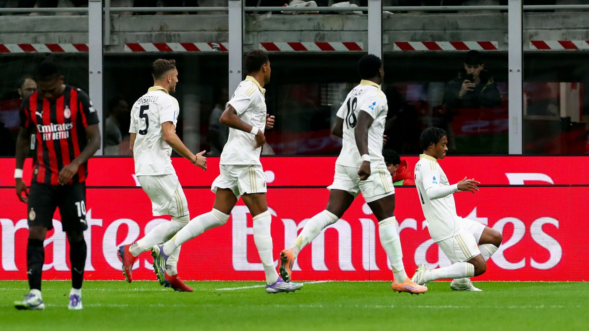 Juan Cuadrado Milan Pisa Serie A