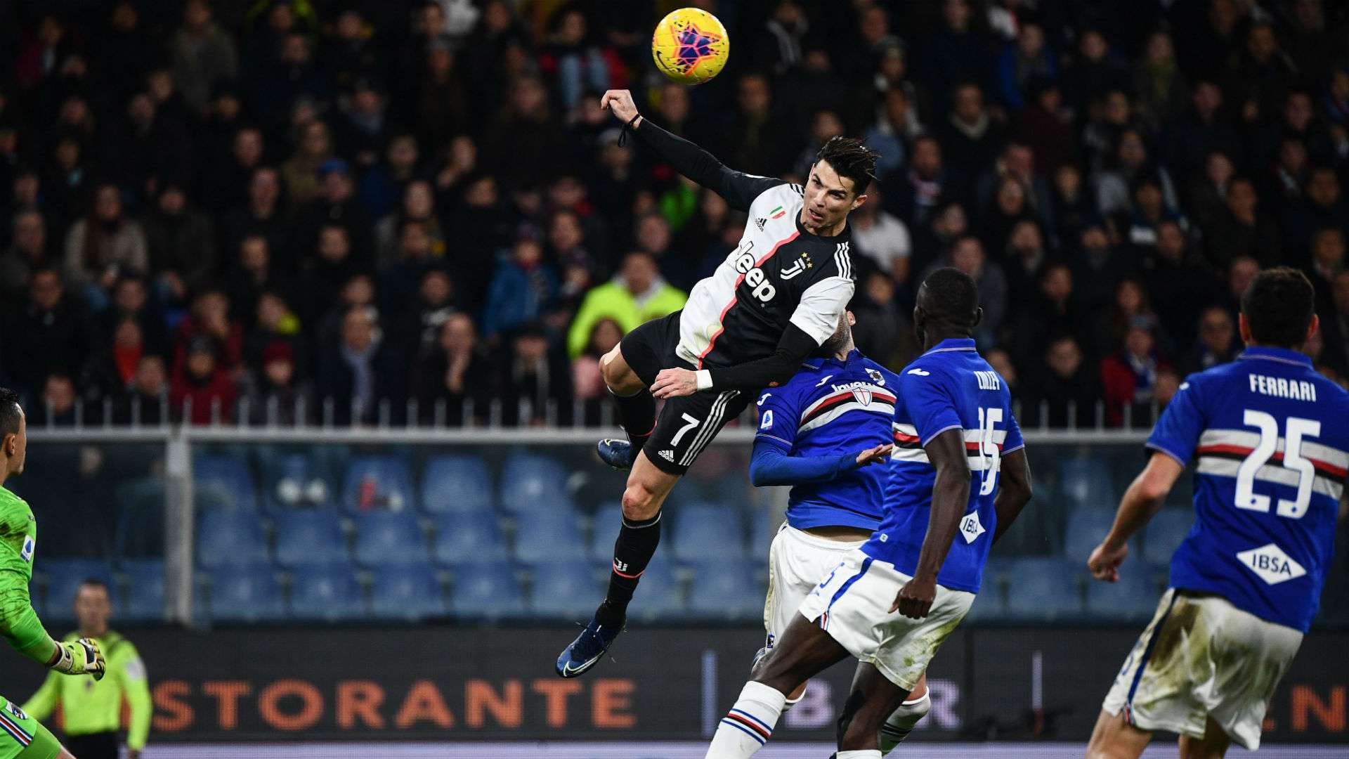 Cristiano Ronaldo header Sampdoria Juventus