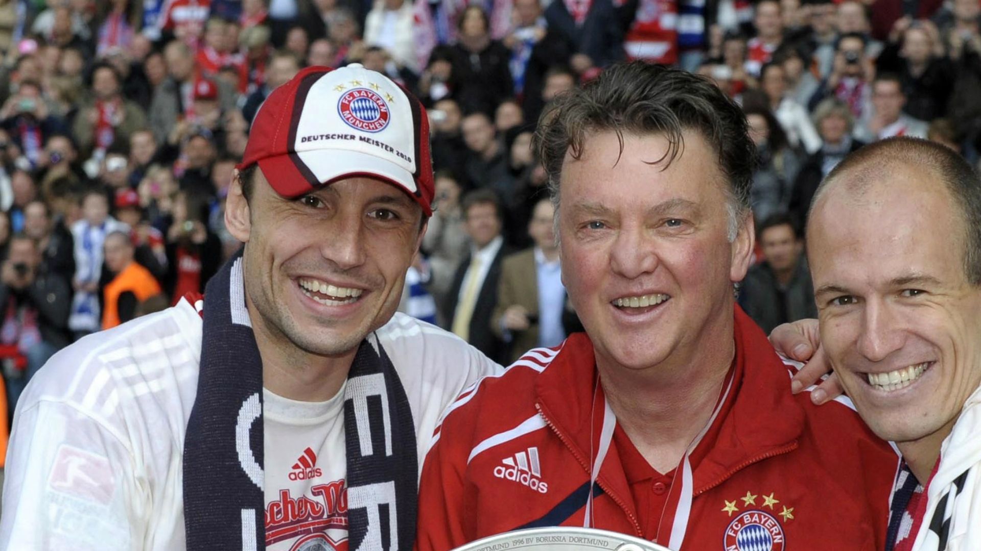 Mark van Bommel Louis van Gaal Arjen Robben Bayern München 2010