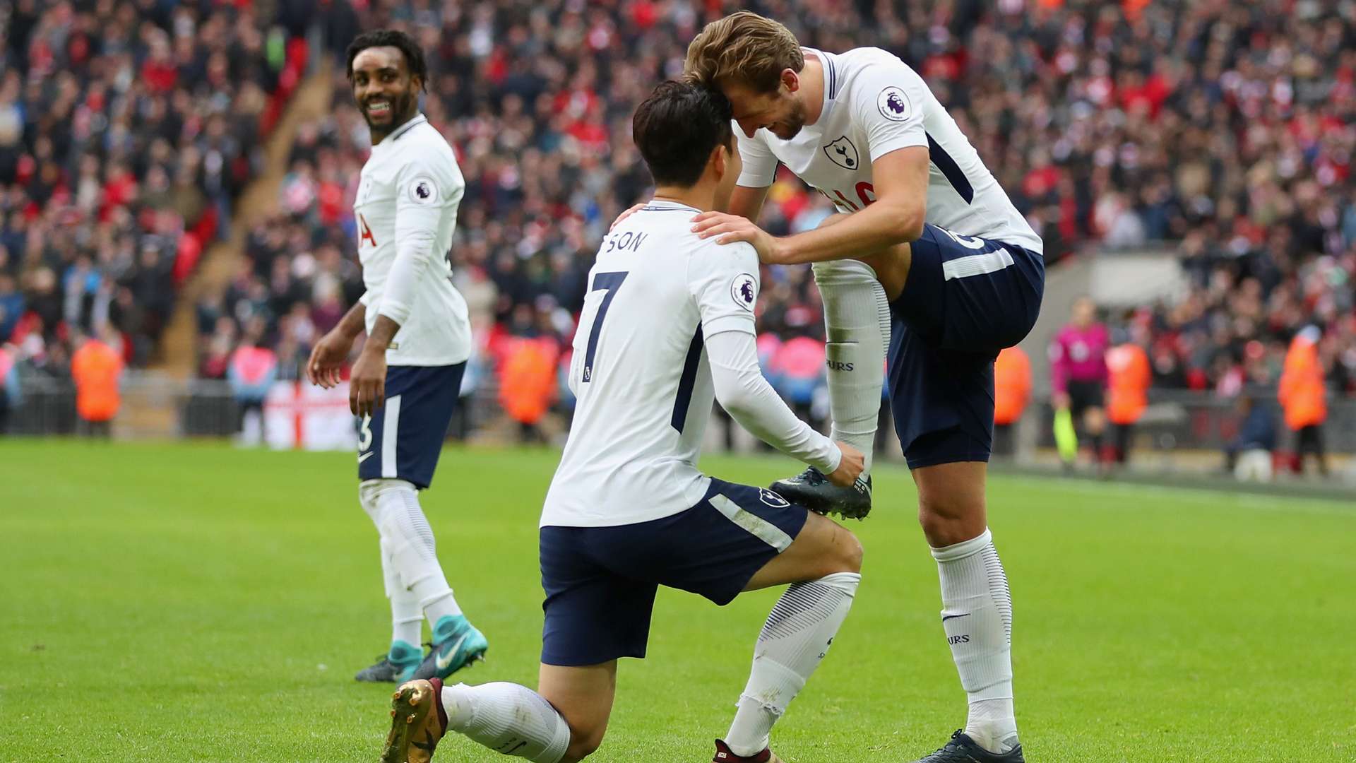 Tottenham Southampton Kane Son 26122017