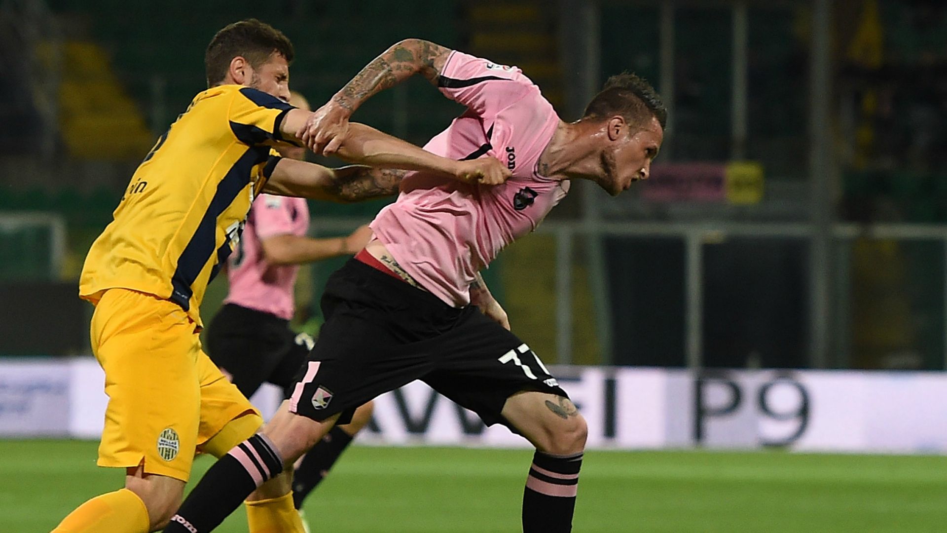 Paweł Wszolek Michel Morganella Palermo Verona Serie A 15/05/2016