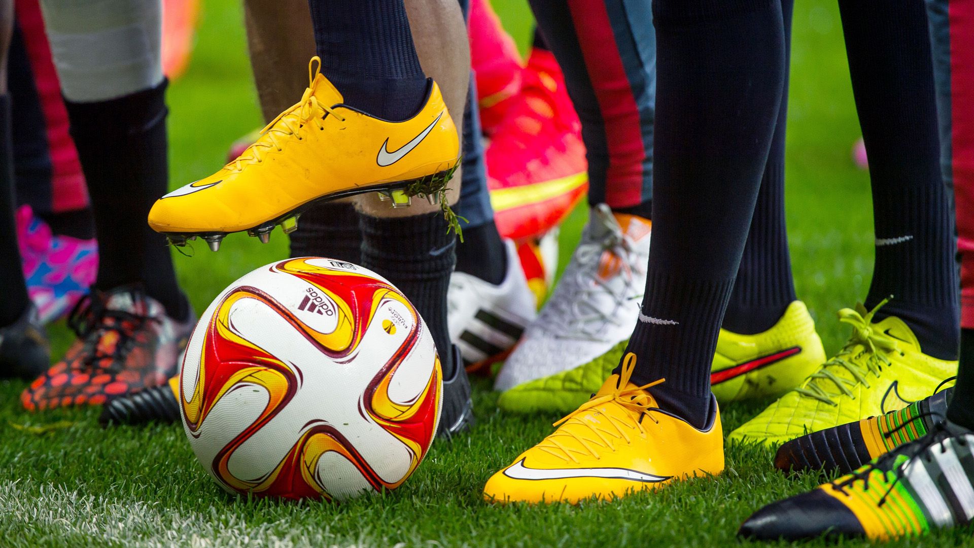 Illustrations chaussures ballon