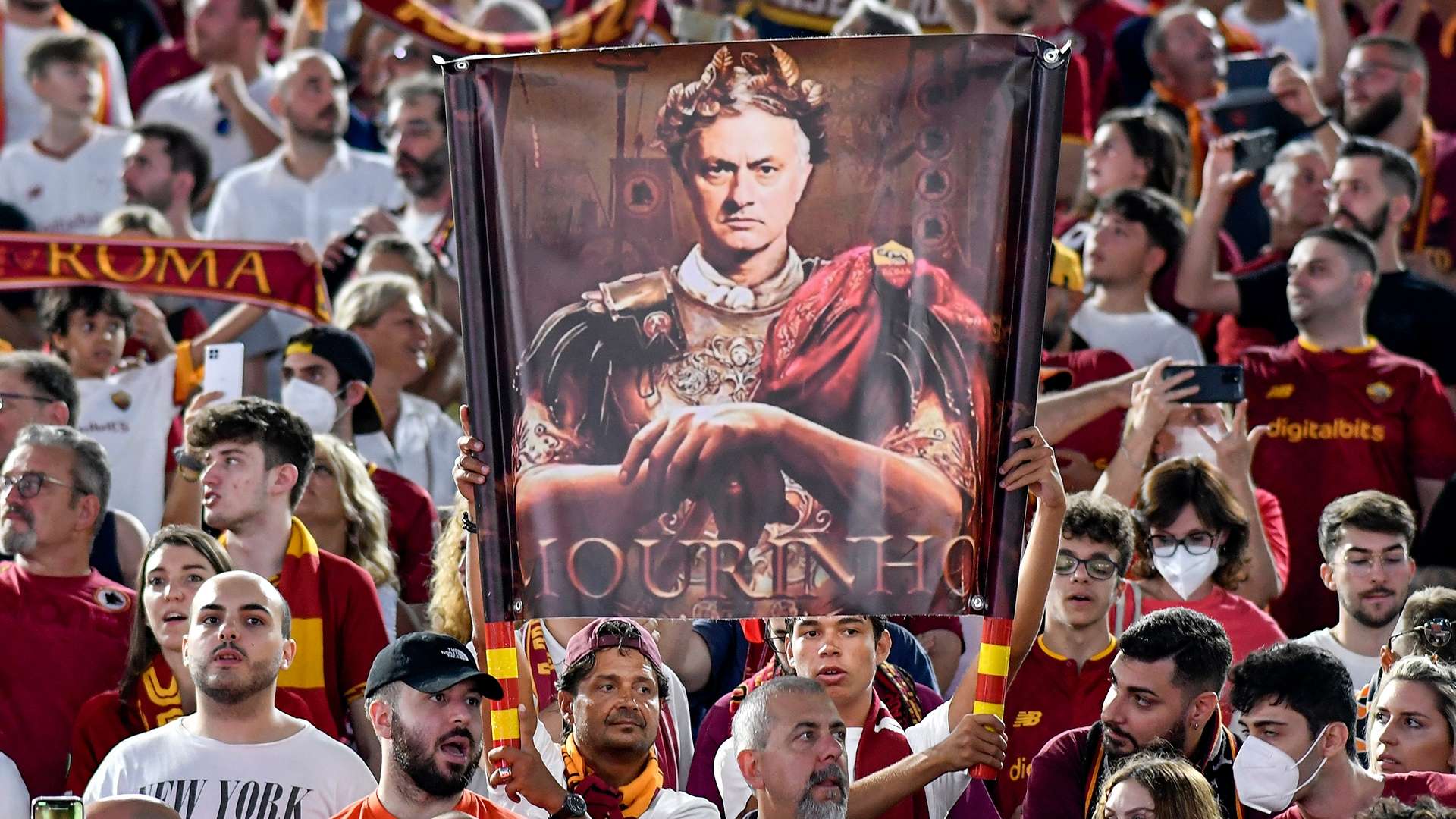 Jose Mourinho Roma emperor banner