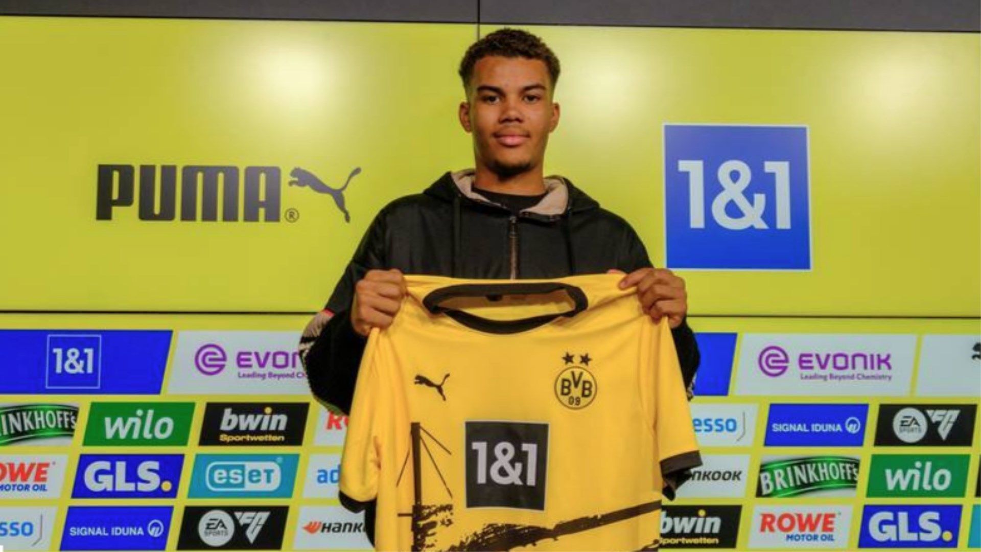 Jermain Nischalke Borussia Dortmund 2023
