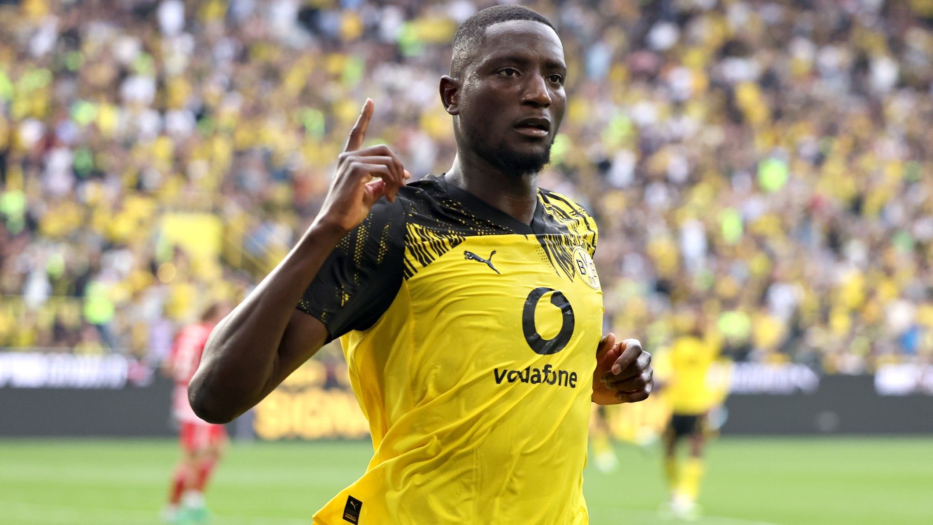 Serhou Guirassy of Borussia Dortmund celebrates