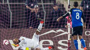 Chris Wondolowski Tim Howard San Jose Earthquakes Colorado Rapids