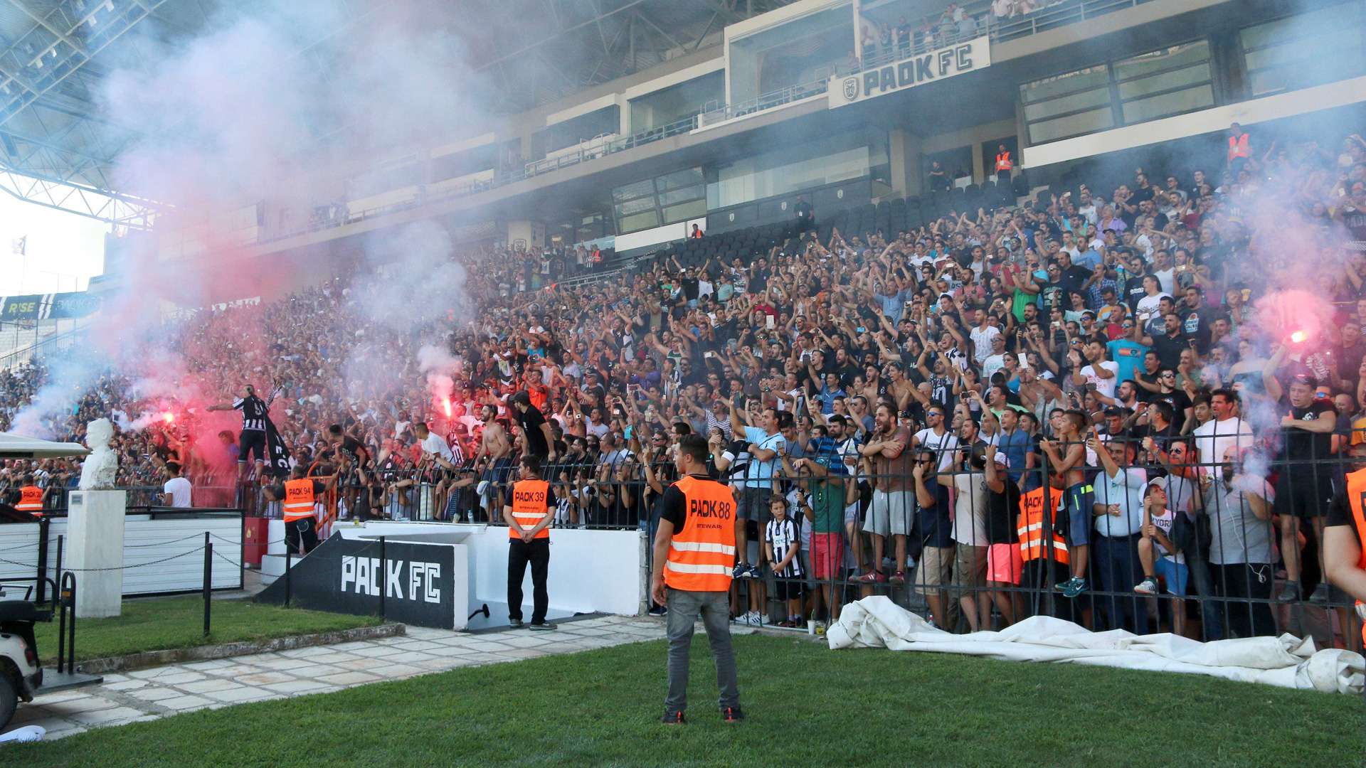 PAOK Fans 02092015