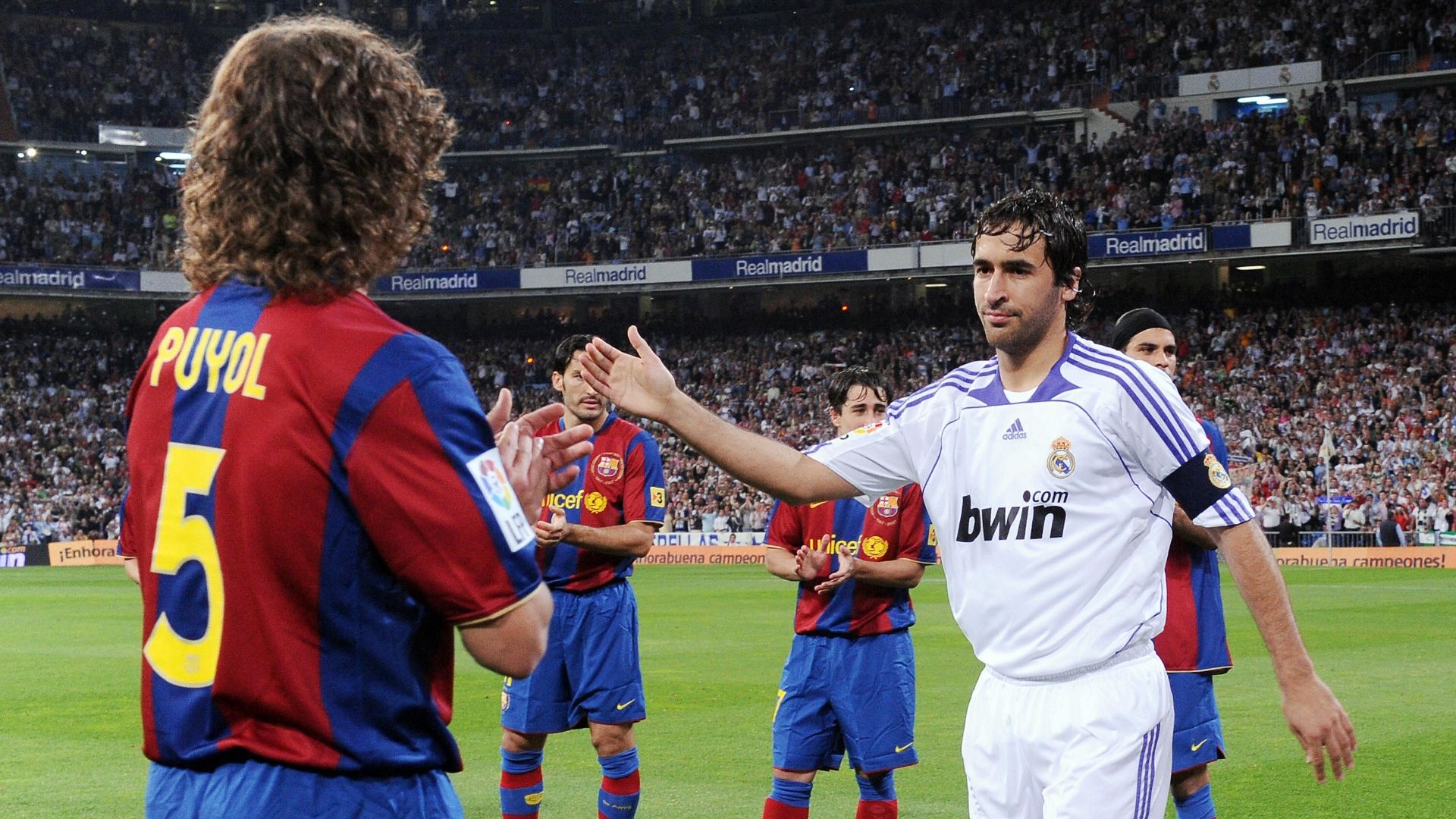 Raúl pasillo Real Madrid Barcelona