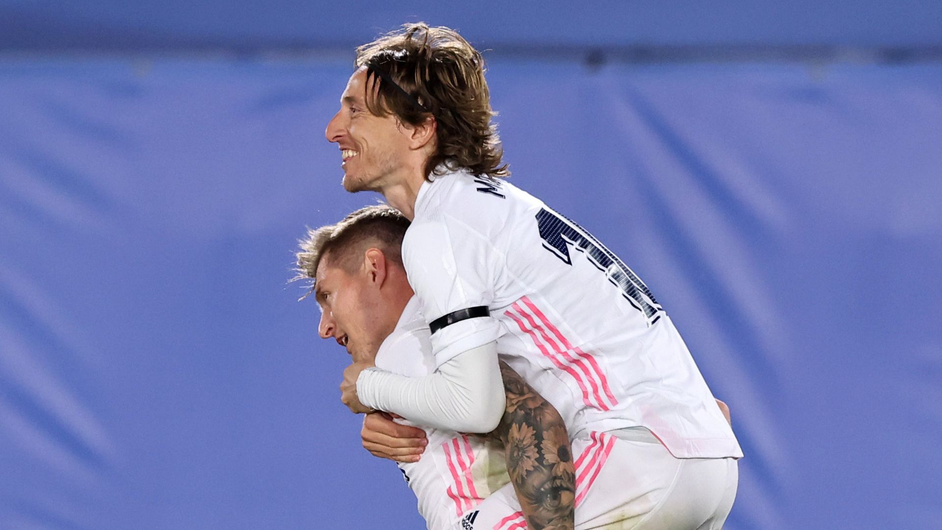 Kroos Modric 2021