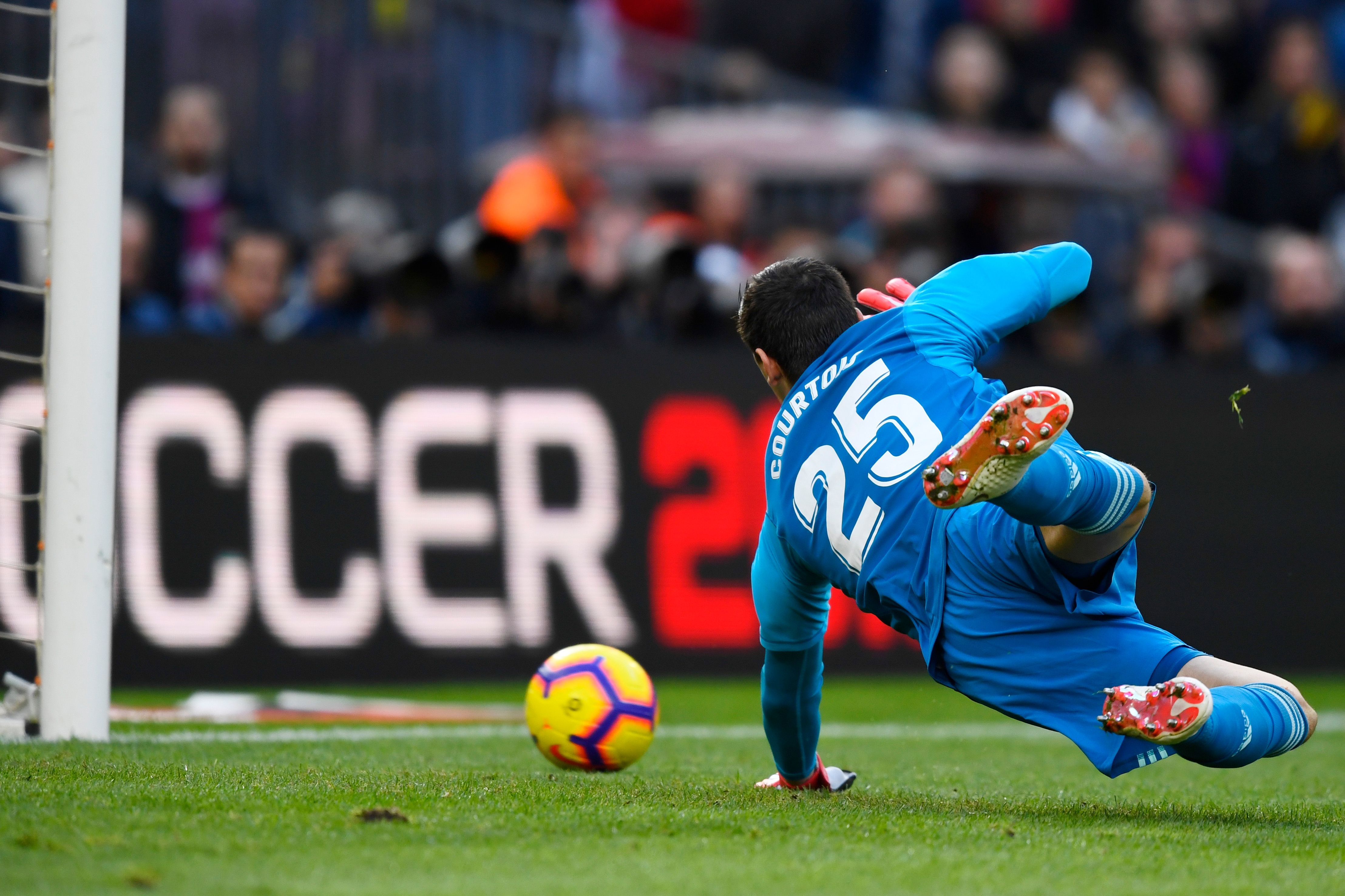 THIBAUT COURTOIS Real madrid