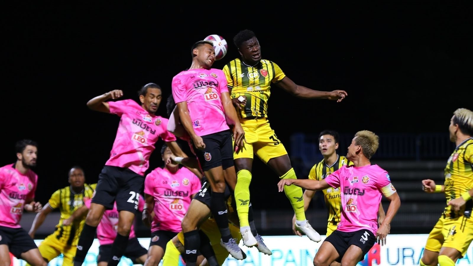 หนองบัช - โปลิศ เทโร