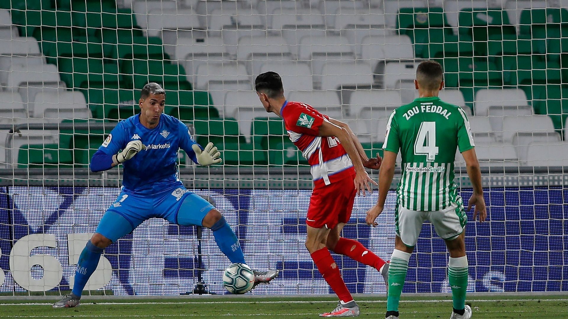 Betis Granada Carlos Fernandez Joel Robles