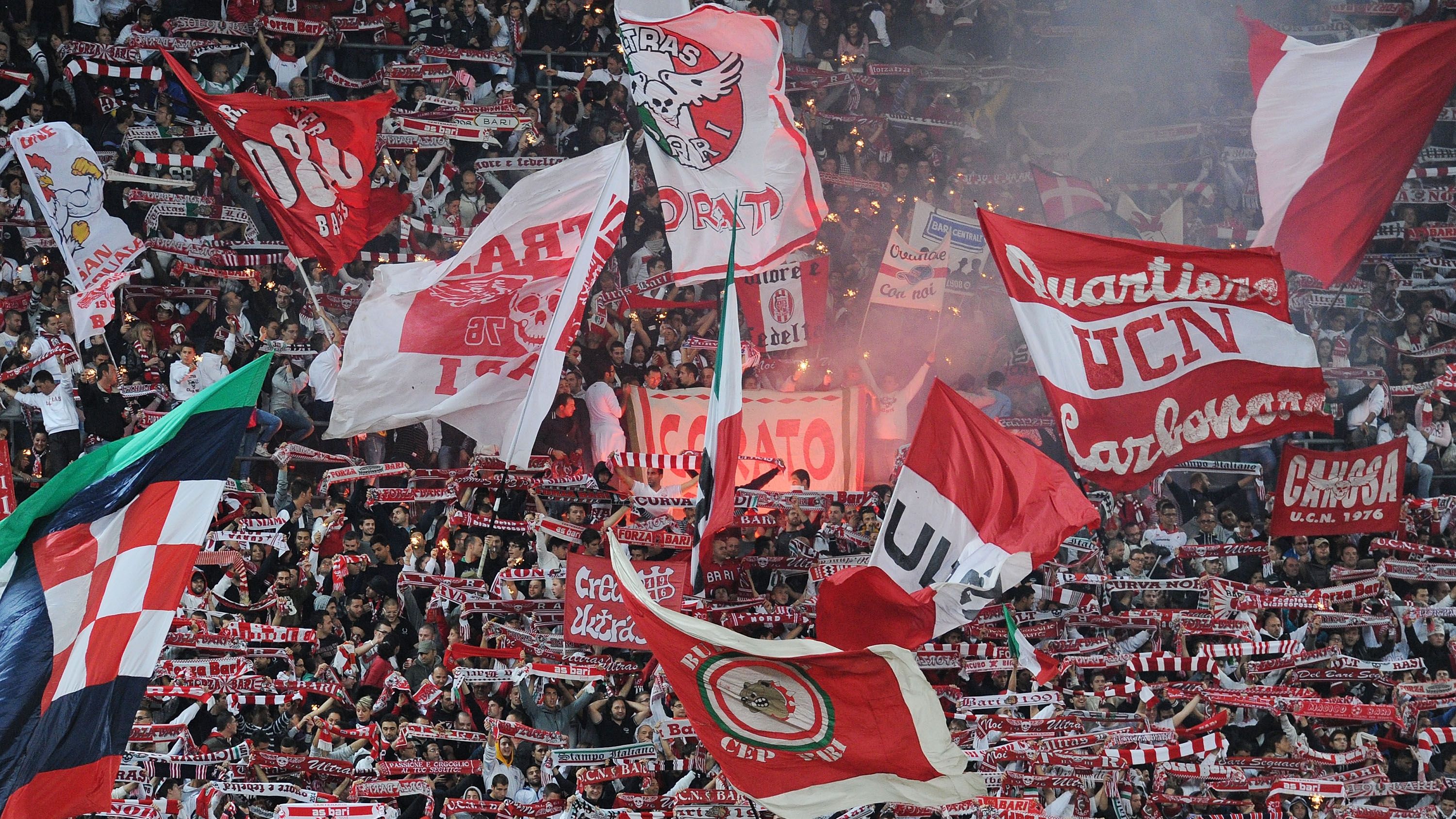 Bari fans.