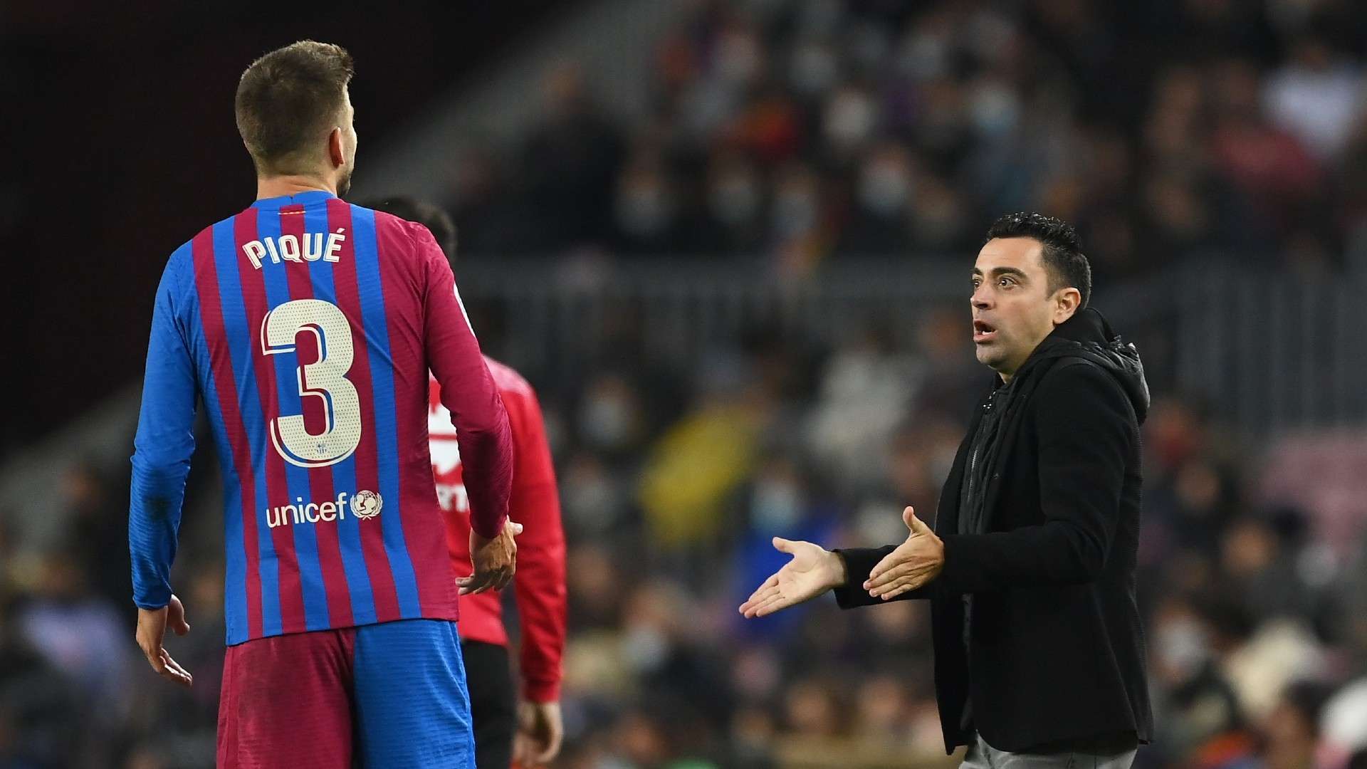 Xavi Pique Barcelona 2021