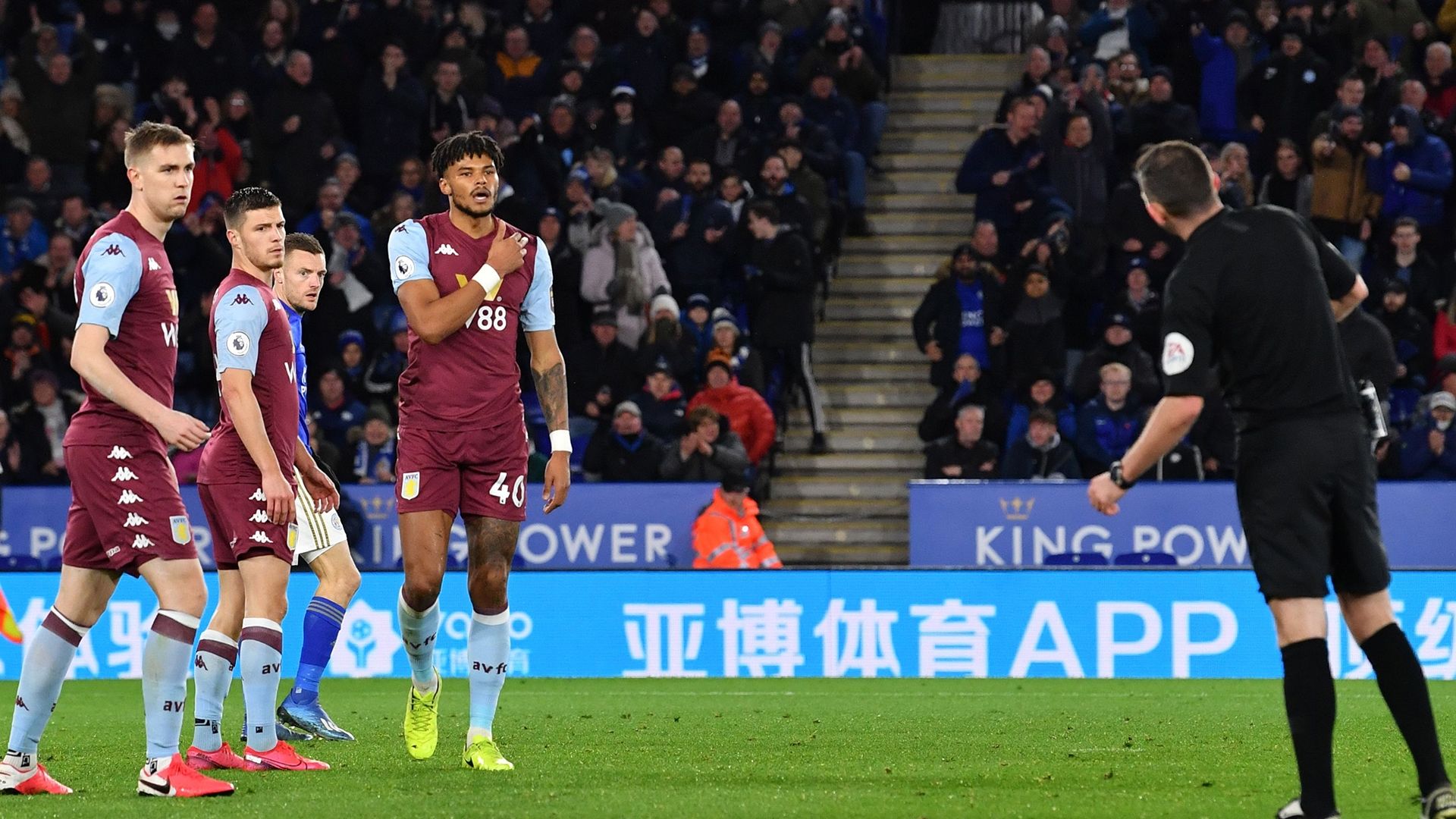 20200317_Tyrone_Mings