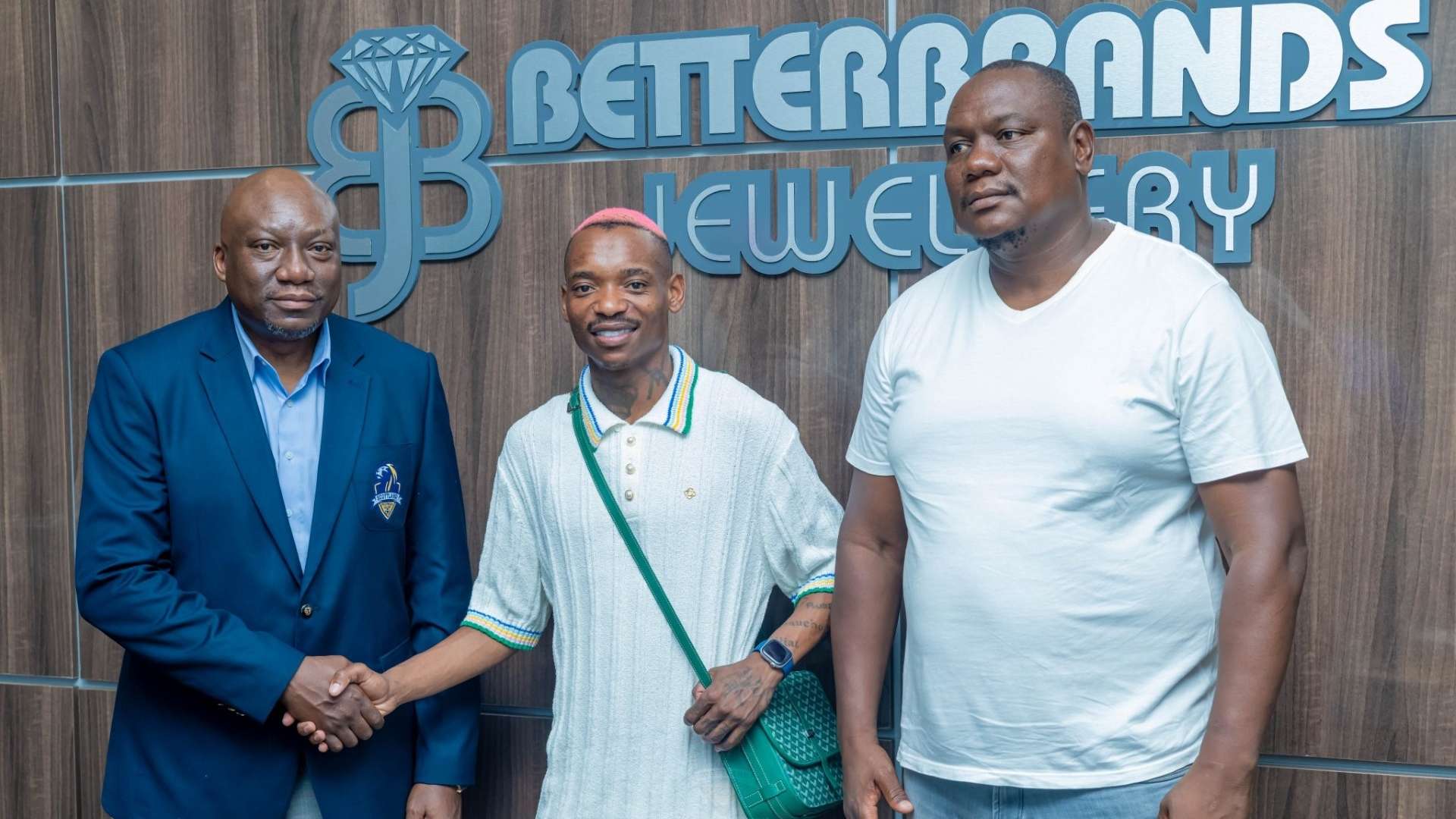 Khama Billiat & Scottland FC officials, January 2025.