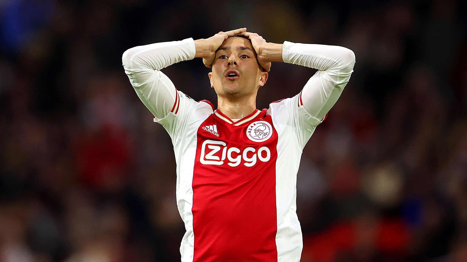 Steven Berghuis Ajax Liverpool 2022-23