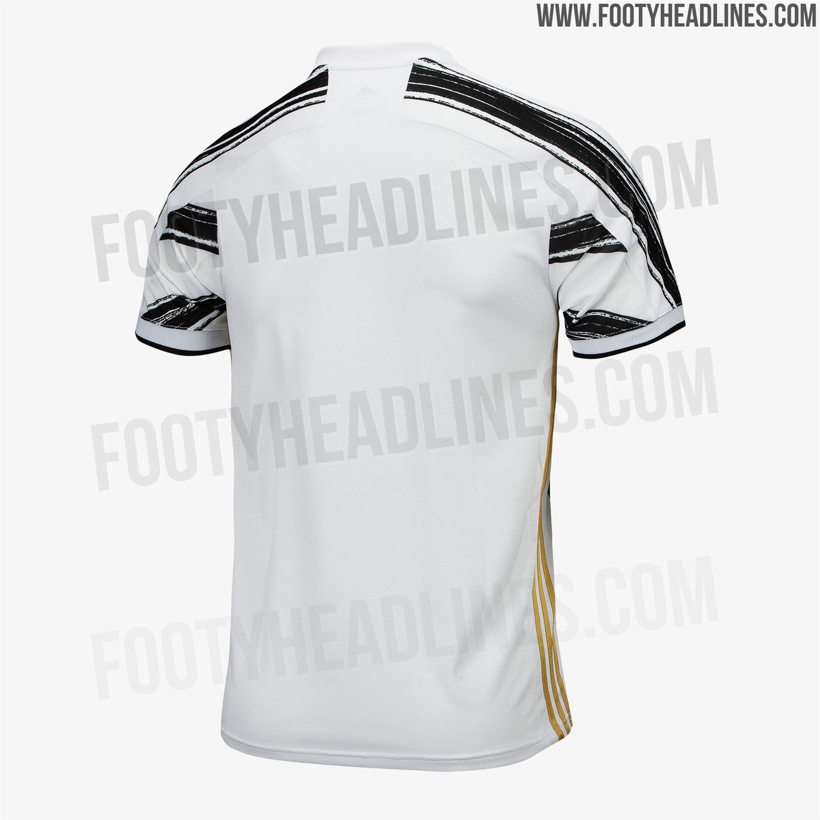 Juventus Home Kit 20-21 Back