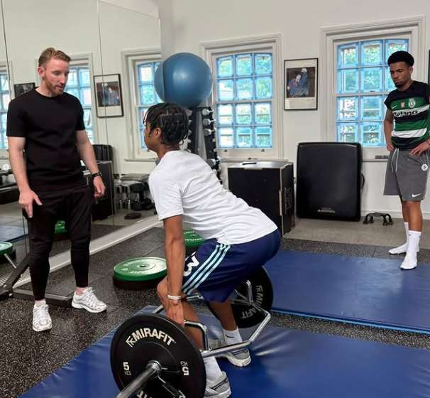 Ethan Nwaneri Sporting shirt 2025