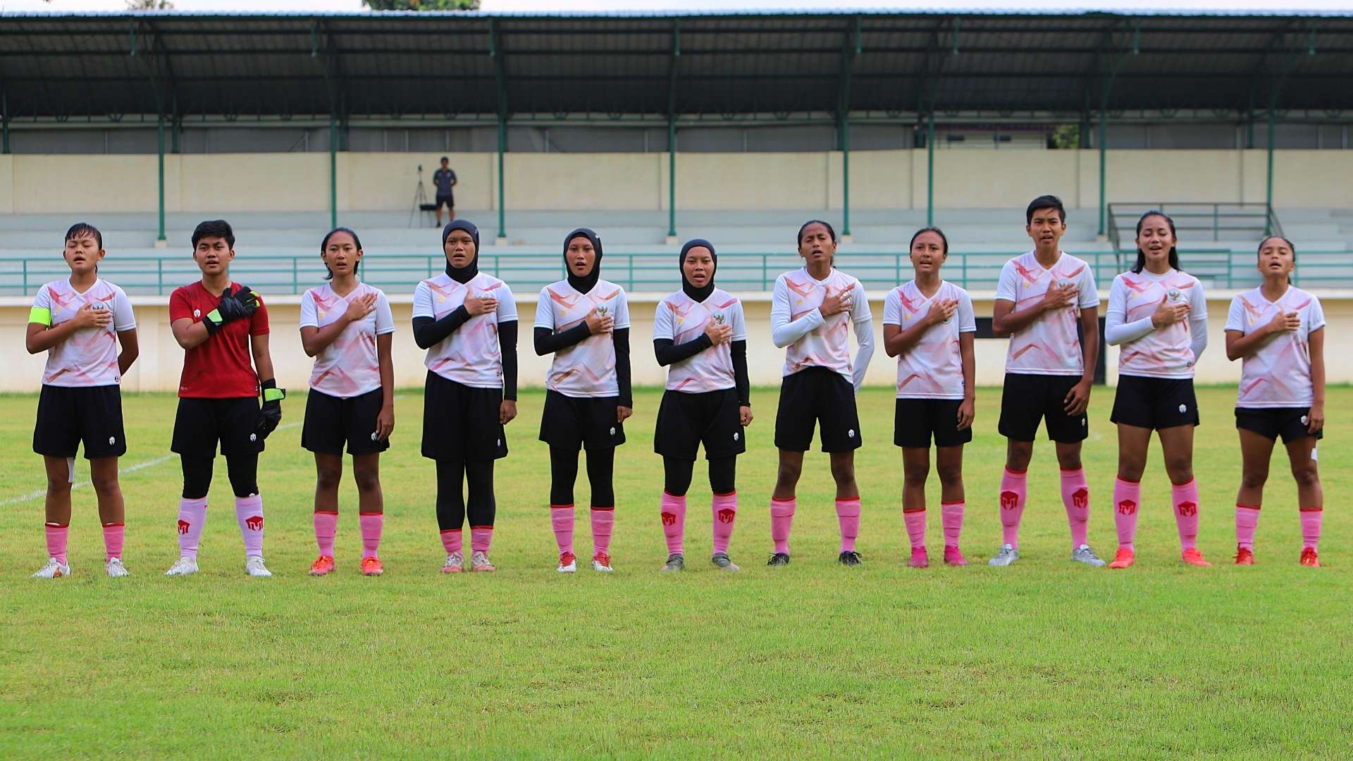 Timnas Wanita Indonesia vs PON Jabar-15
