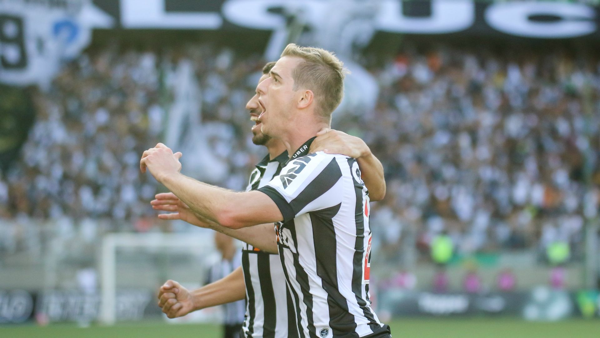 Adilson Atlético-MG Cruzeiro Campeonato Mineiro 01042018