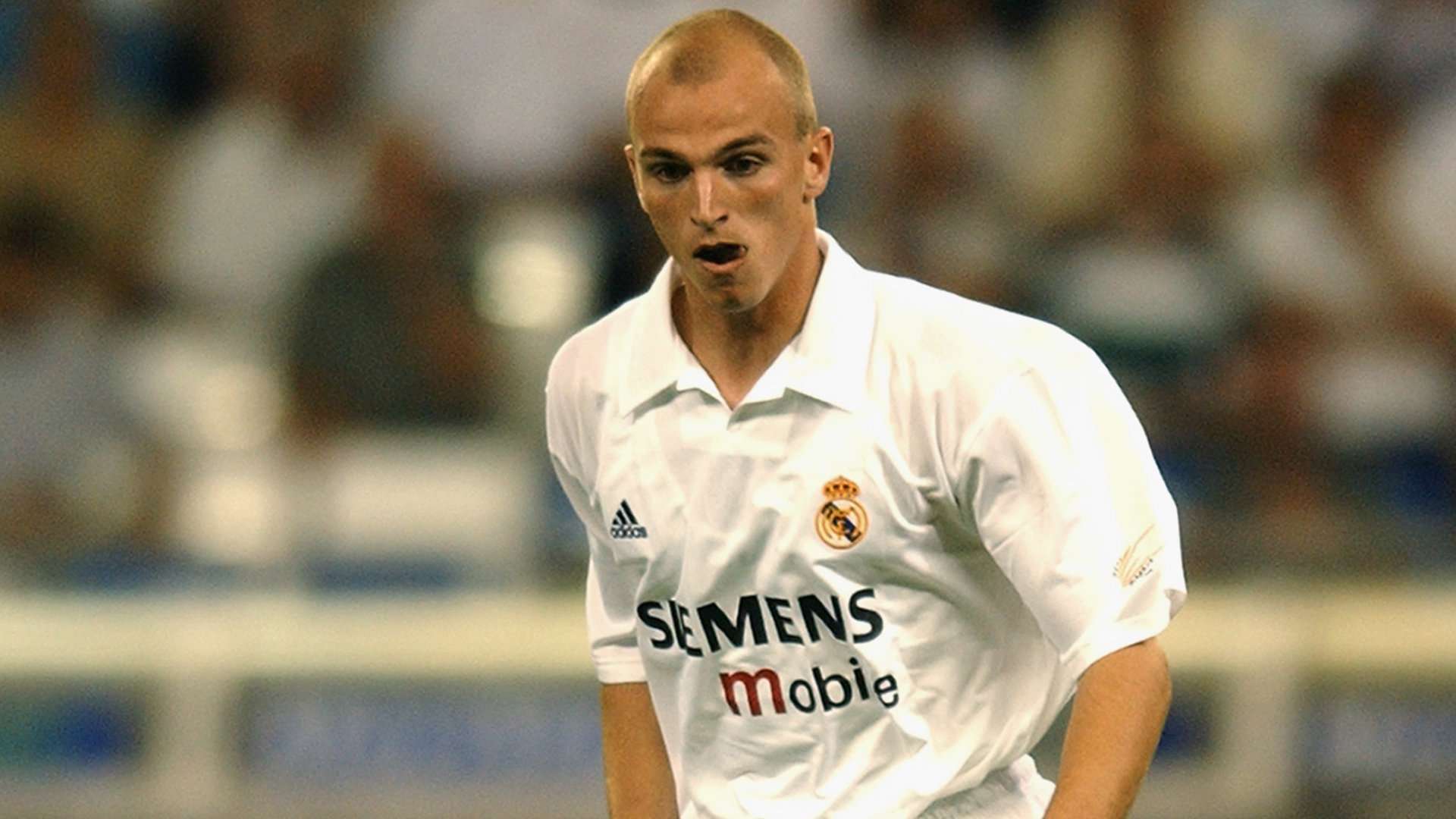 Esteban Cambiasso archive