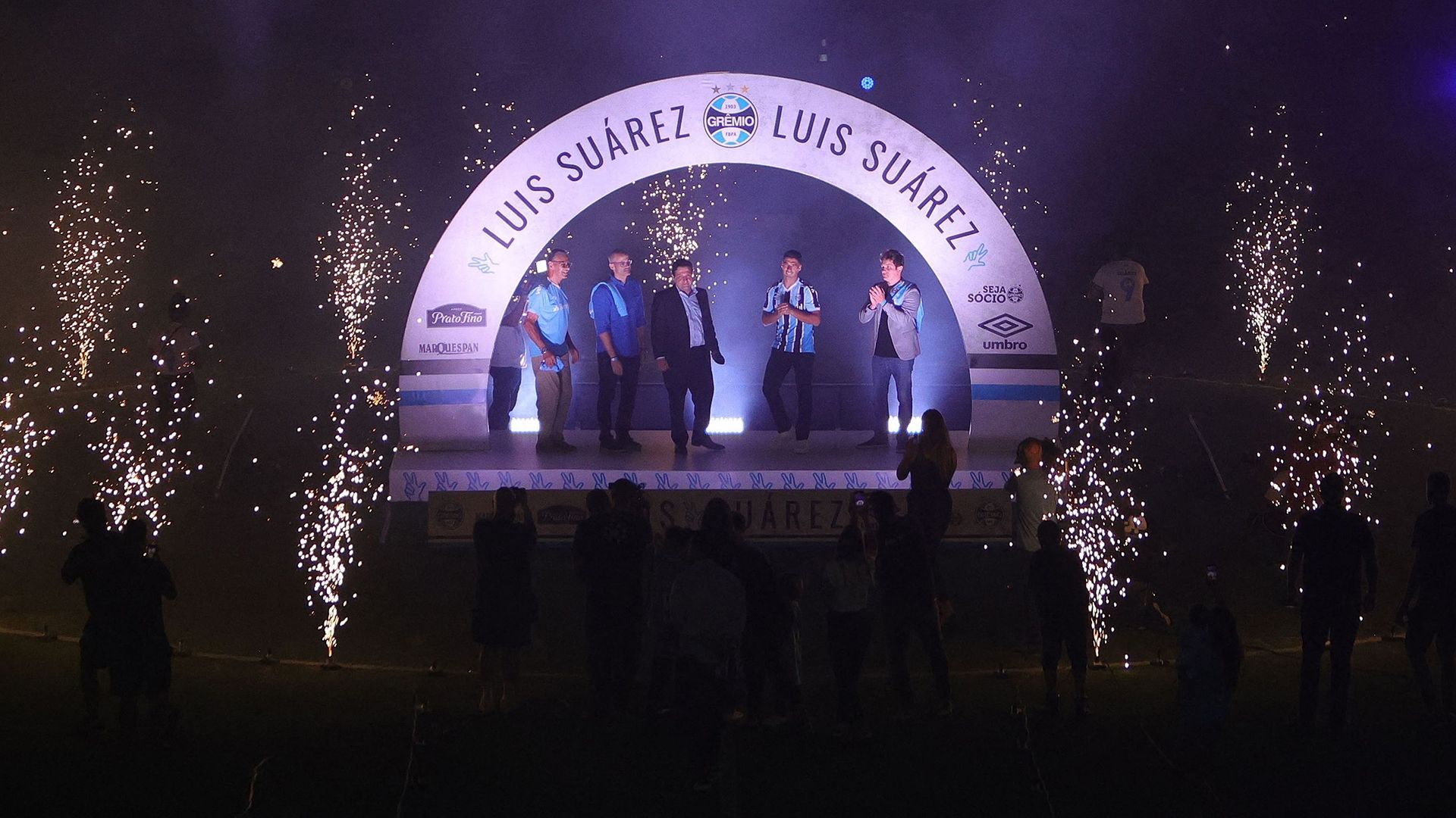 Luis Suarez Gremio presentation
