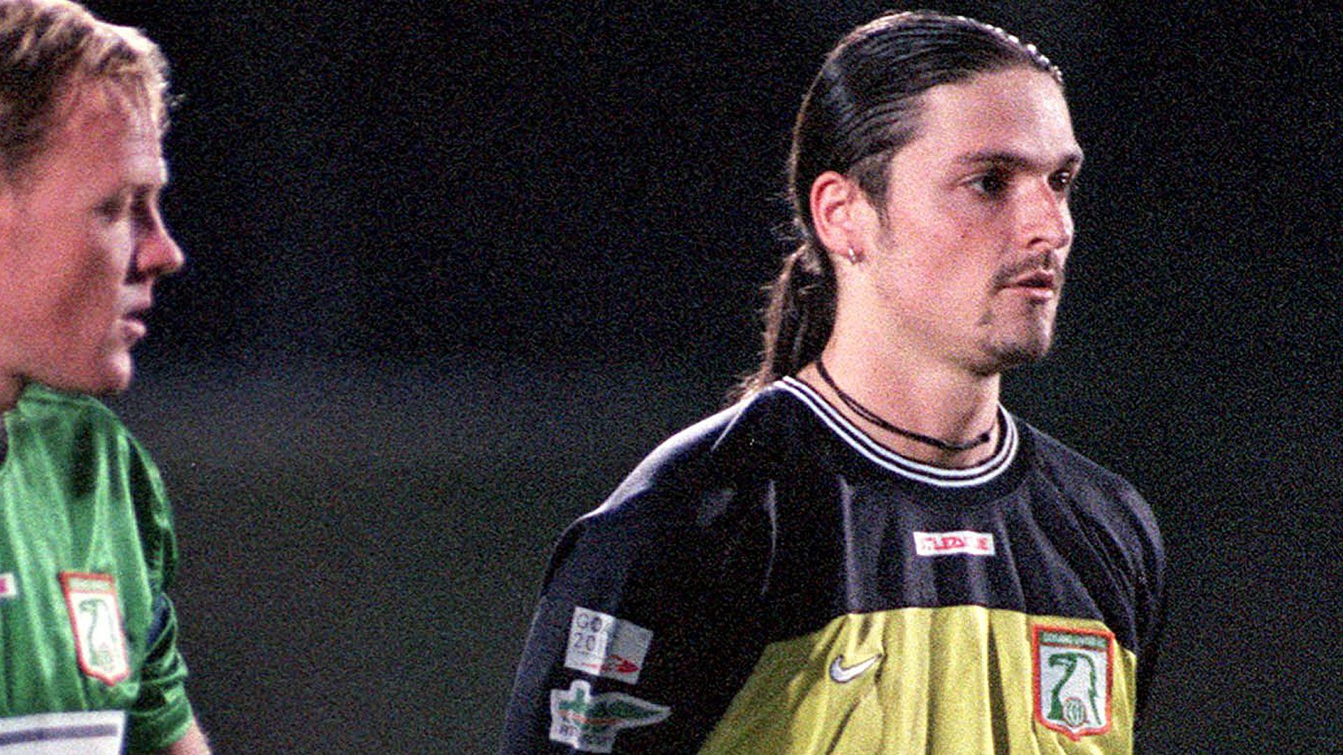 Lutz Pfannenstiel 08042000