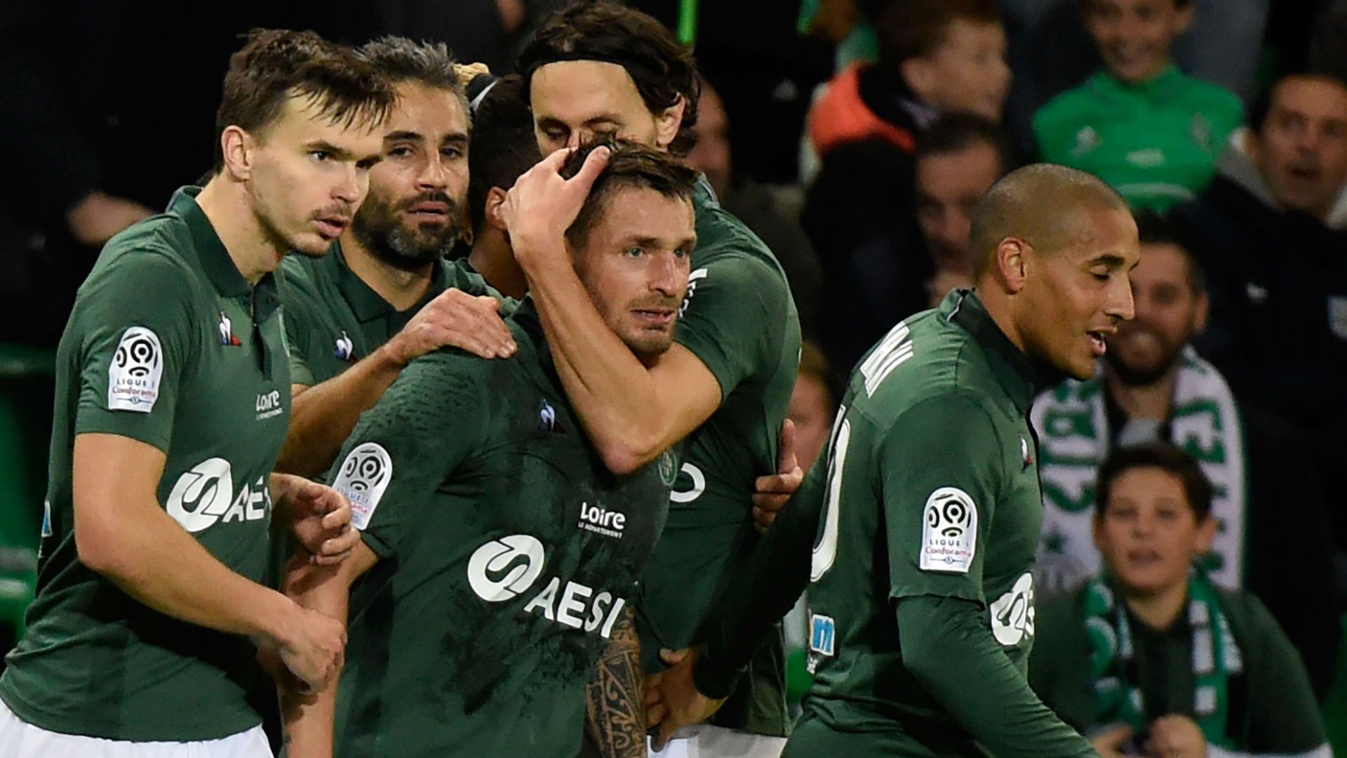 Mathieu Debuchy Saint-Etienne Angers Ligue 1 04112018