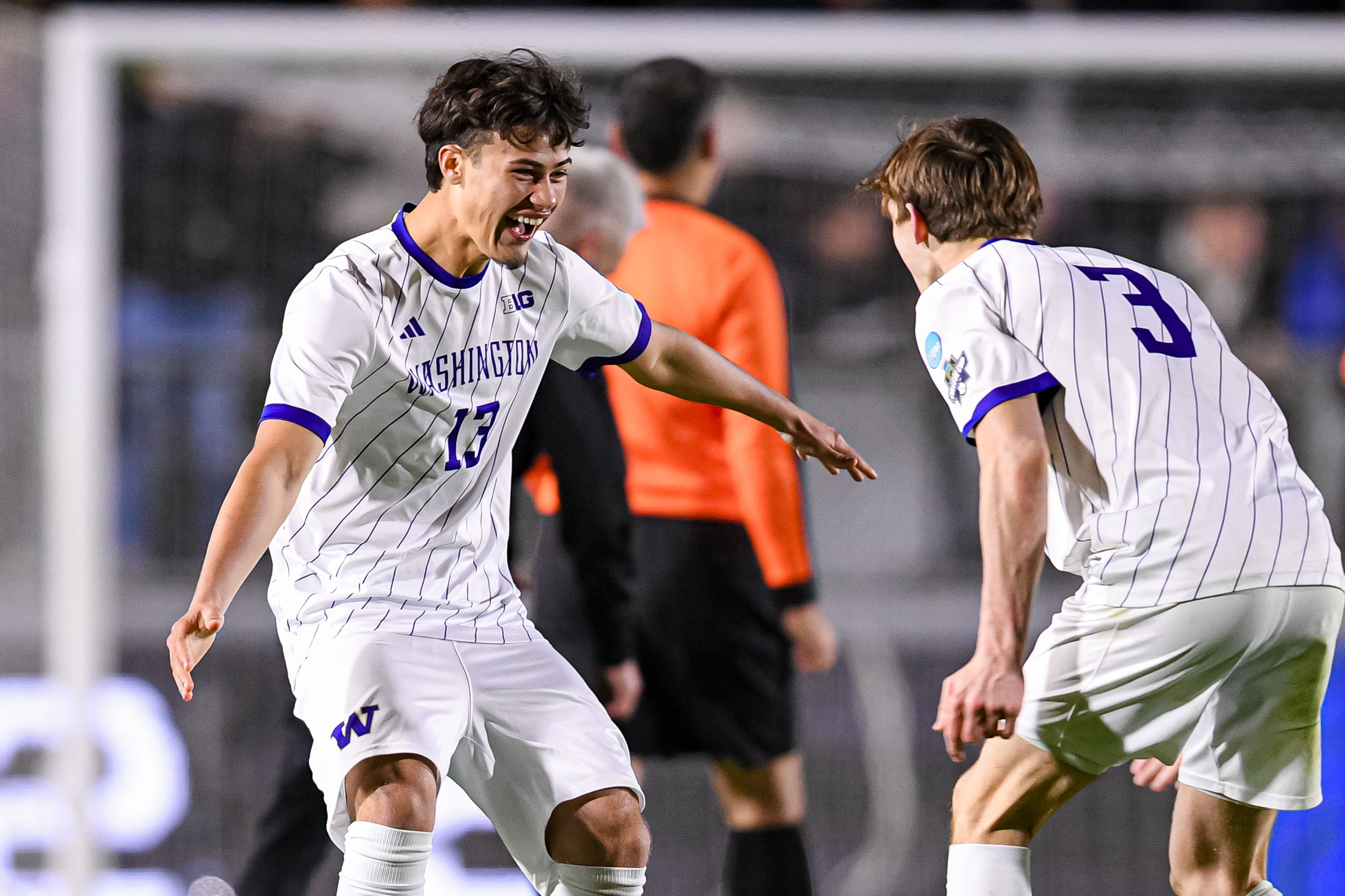 Washington Huskies win