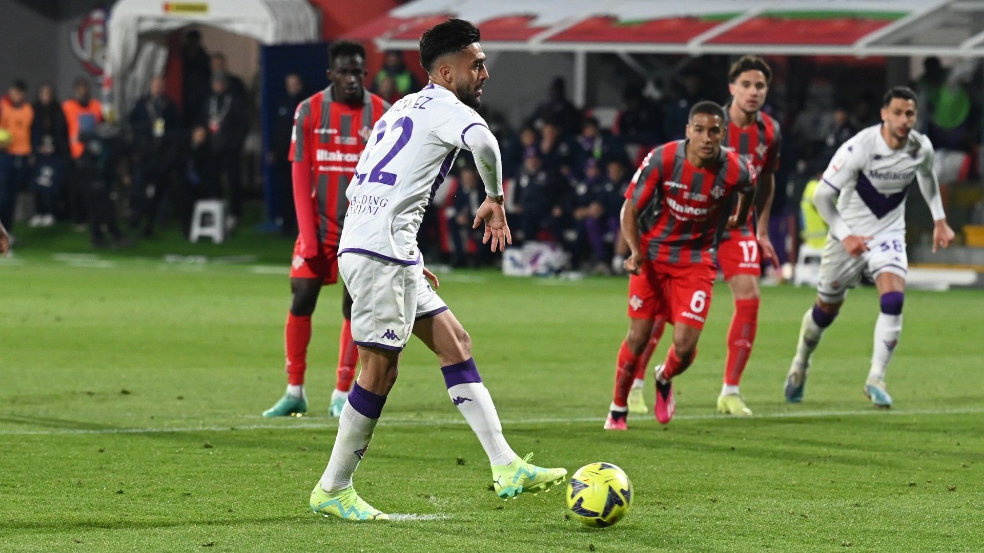 Nico Gonzalez Fiorentina penalty