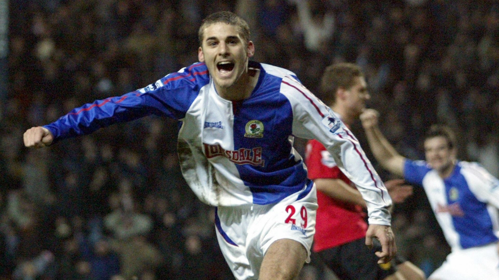 David Bentley vs Manchester United