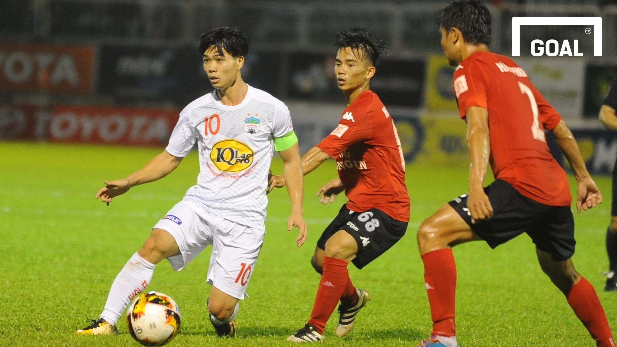 HAGL - Long An, Công Phượng