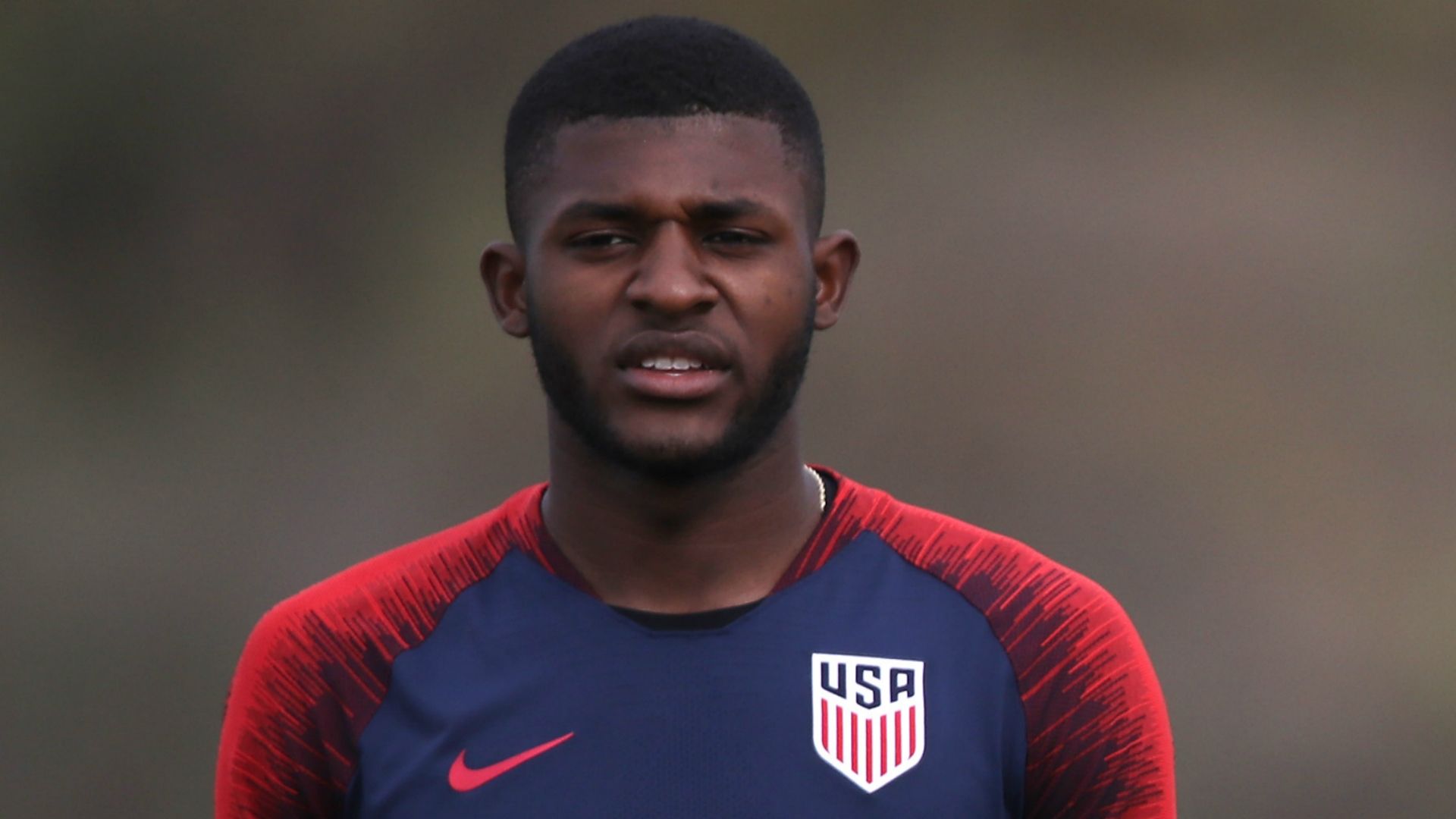 Mark McKenzie USMNT 01112019