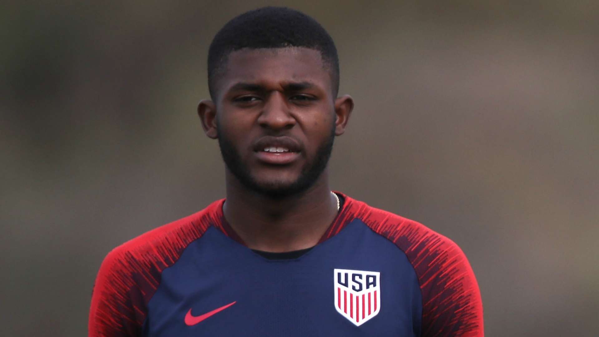 Mark McKenzie USMNT 01112019