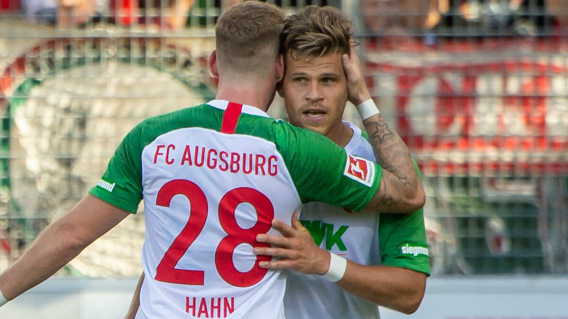 FLORIAN NIEDERLECHNER AUGSBURG BUNDESLIGA 21092019