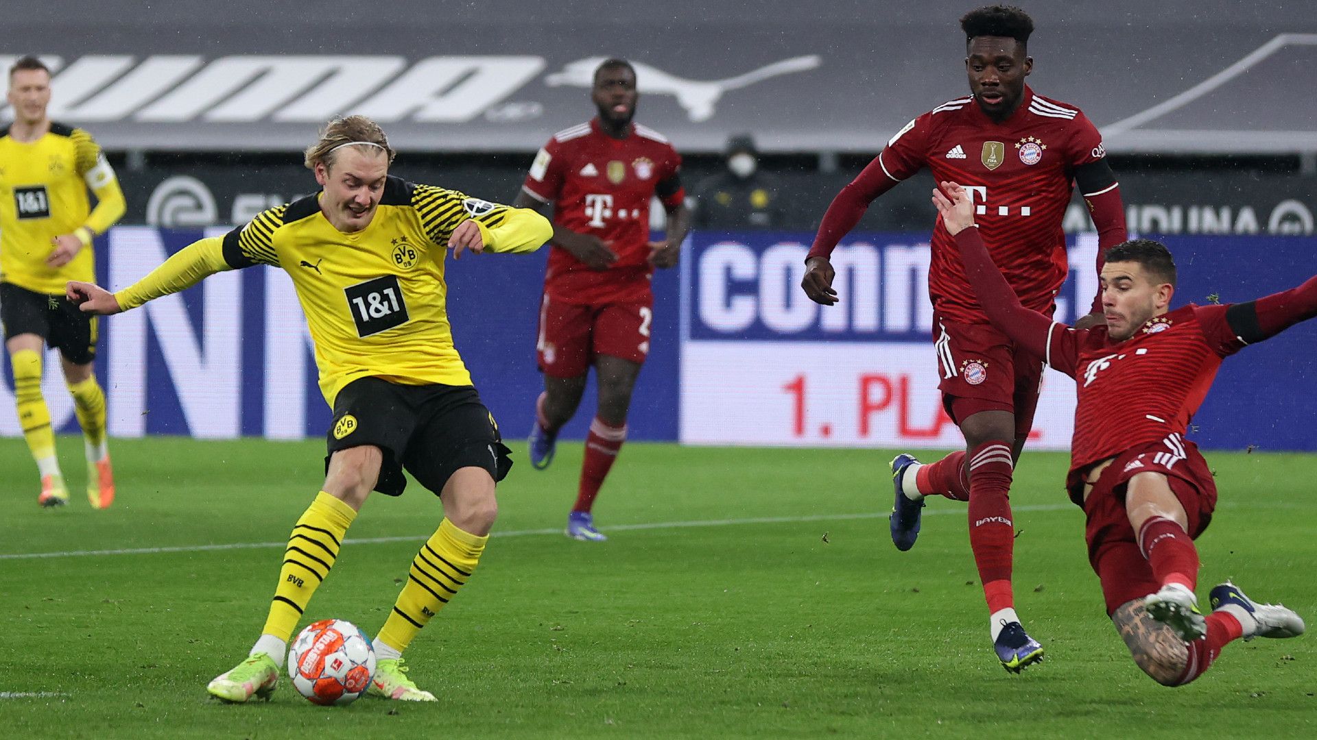 JULIAN BRANDT BORUSSIA DORTMUND BUNDESLIGA 04122021