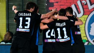 Atalanta celebrating Serie A