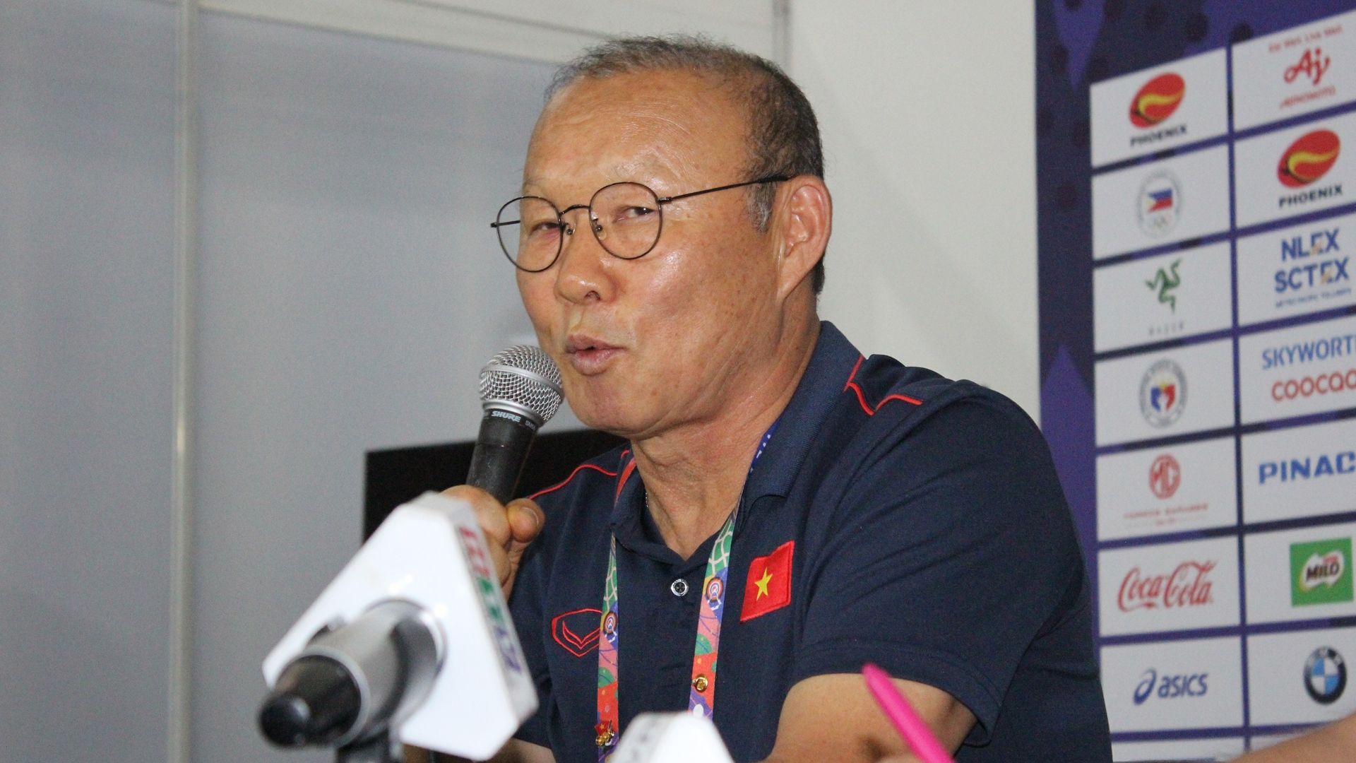 Park Hangseo - Pelatih Vietnam