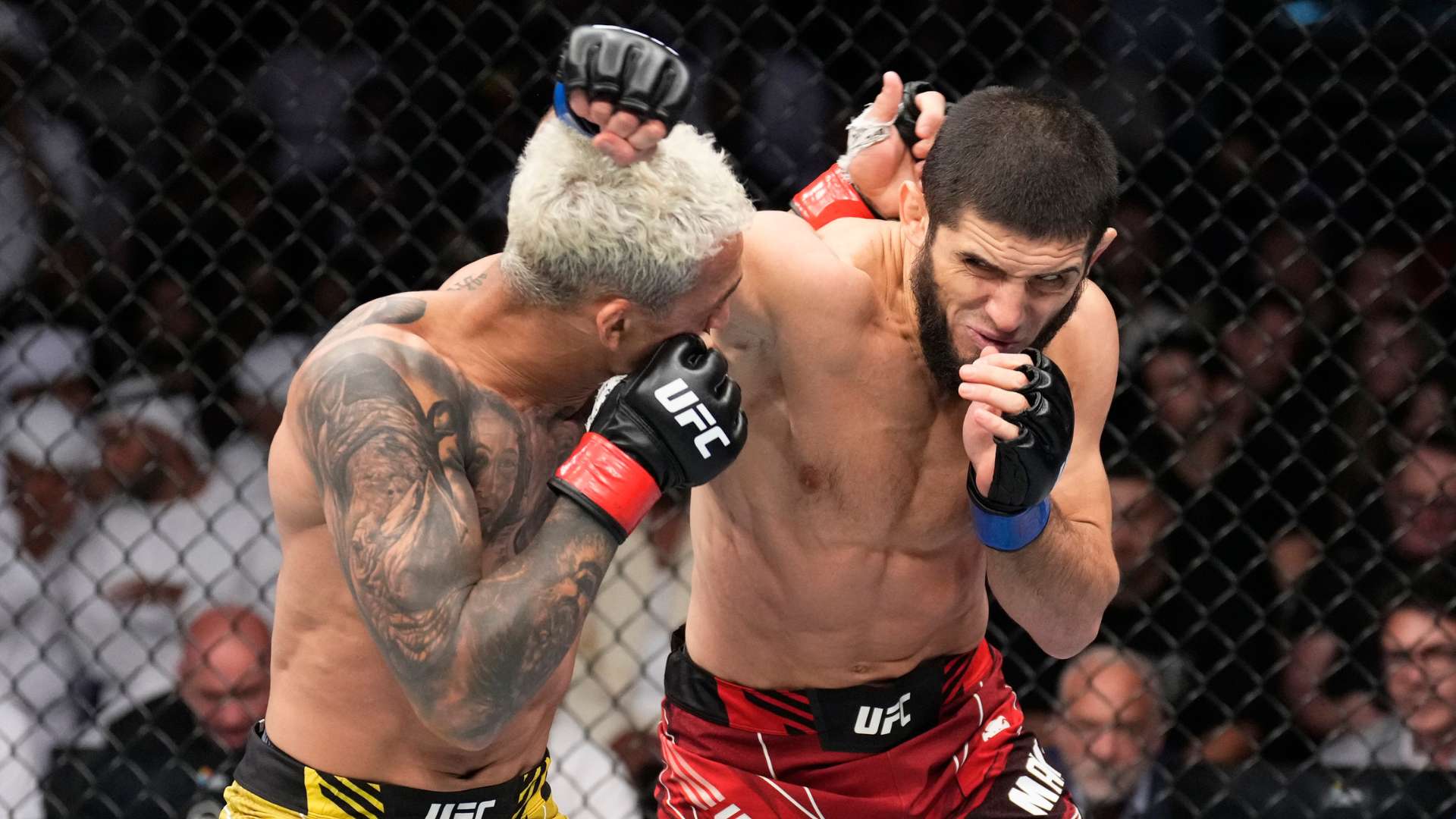 UFC 294 Makhachev vs Oliveira