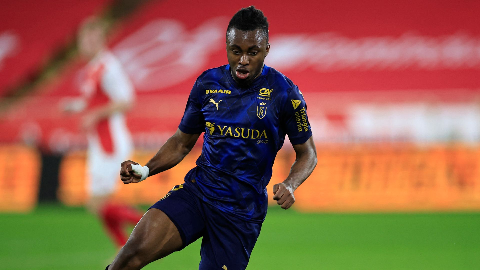 VALENTIN-ATANGANA-EDOA-japan-tour-member