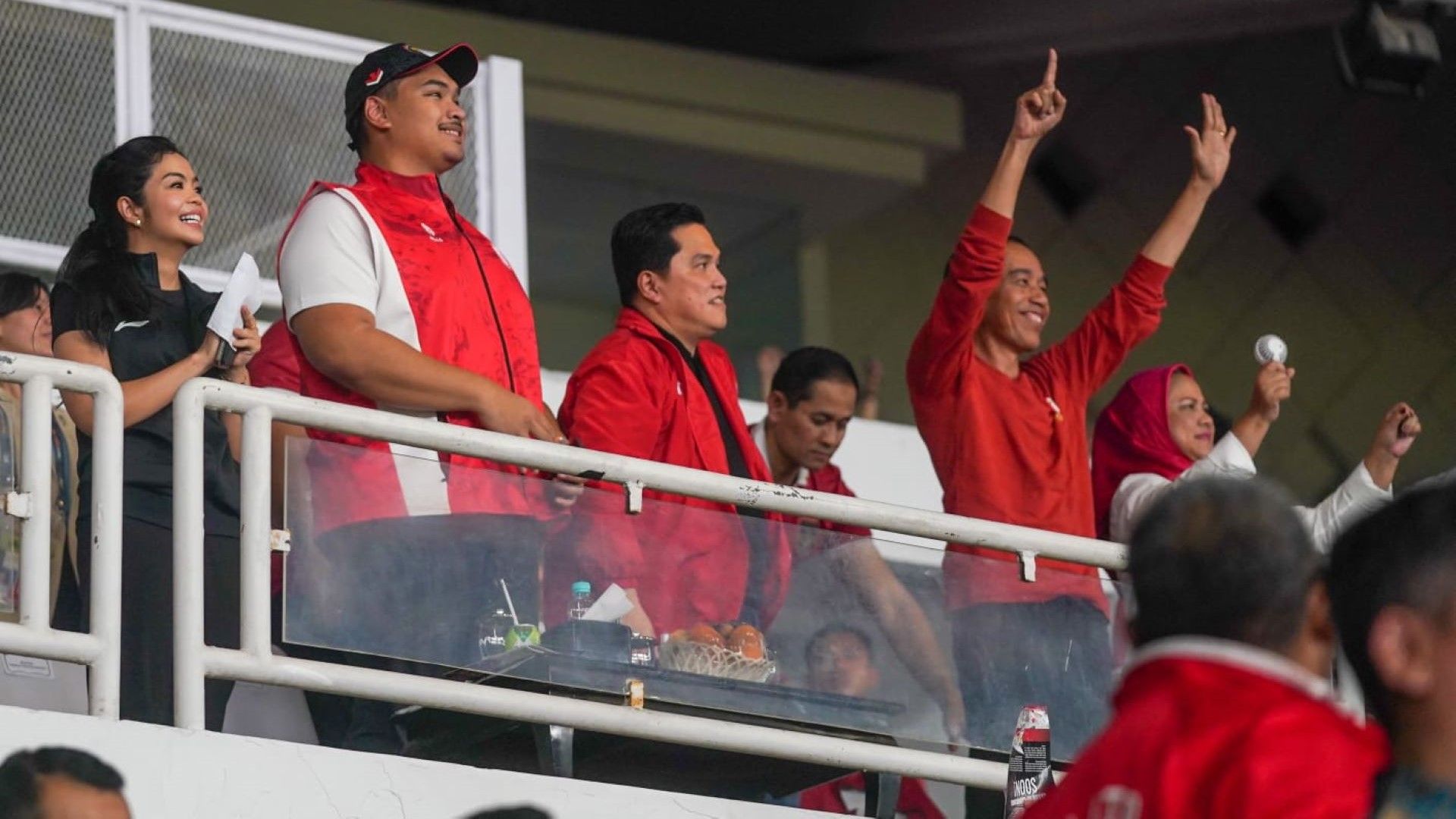 Presiden RI Joko Widodo, Menpora Dito Ariotedjo & Ketua Umum PSSI Erick Thohir