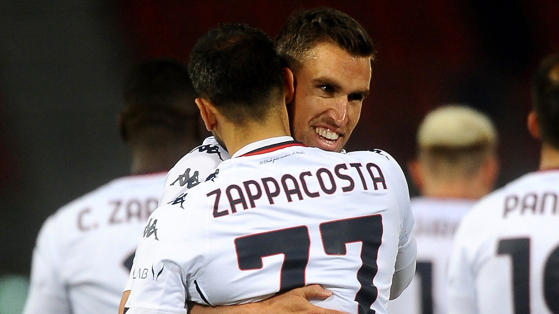 Kevin Strootman Davide Zappacosta Genoa