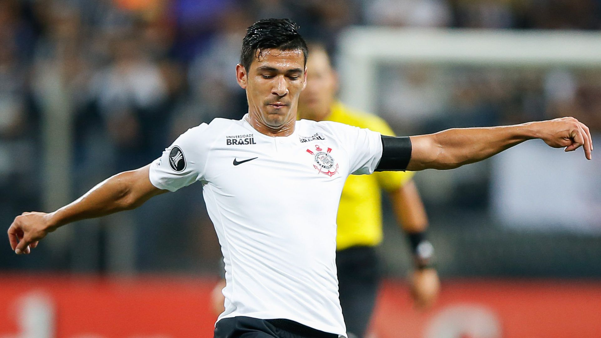 Fabian Balbuena Corinthians Independiente Libertadores 02052018