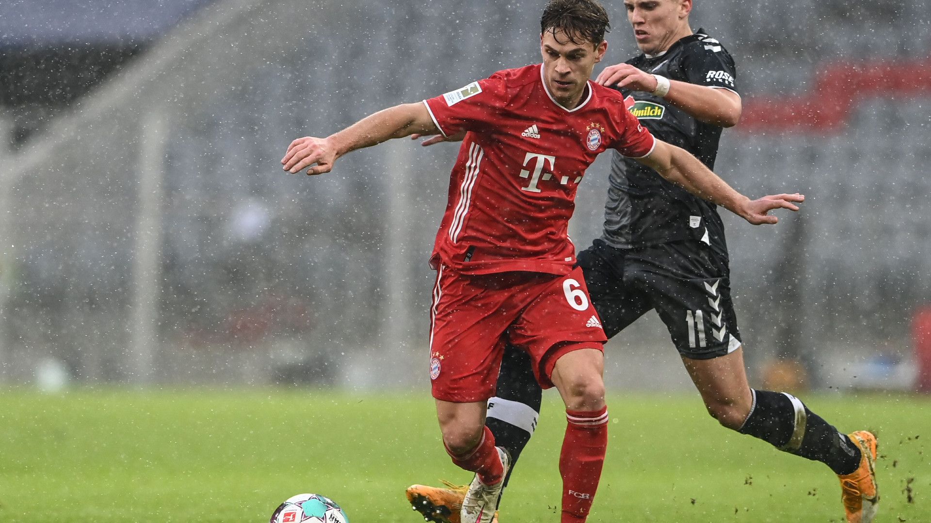 JOSHUA KIMMICH BAYERN MÜNCHEN BUNDESLIGA 17012021